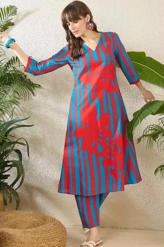 Women Printed Regular Pure Cotton Kurta with Trousers