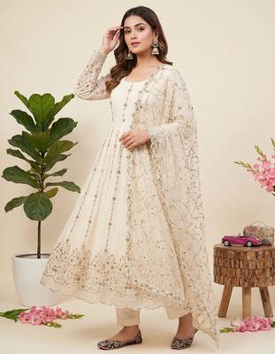 Designer white heavy zari & sequins work anarkali gown 1