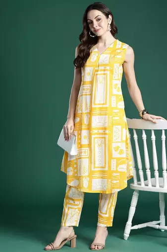 Geometric Printed Pleated Pure Cotton Kurta with Trousers