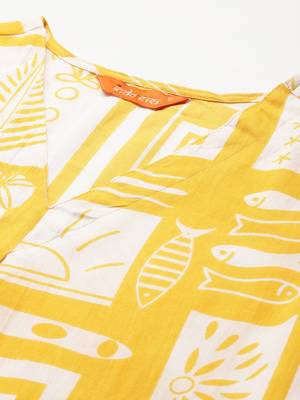 Geometric Printed Pleated Pure Cotton Kurta with Trousers 2