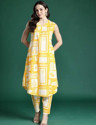 Geometric Printed Pleated Pure Cotton Kurta with Trousers 6