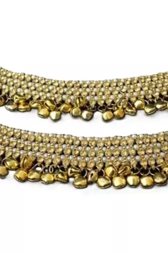 perfect bridal anklets with ghungroos