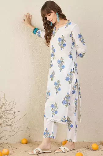 Women Floral Printed Regular Pure Cotton Kurta with Trousers