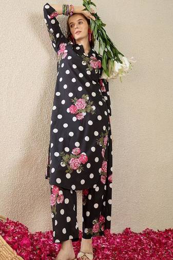 Women Floral Printed Regular Pure Cotton Kurta with Trousers