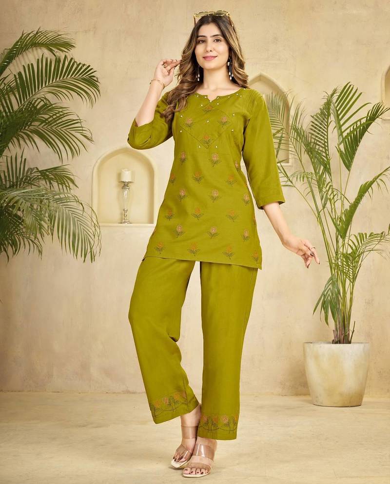 Trendy green floral embroidered ethnic co-ord set for women
