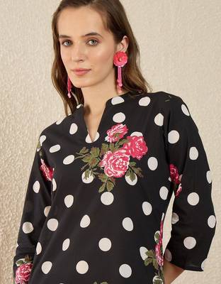 Women Floral Printed Regular Pure Cotton Kurta with Trousers 2