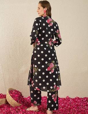 Women Floral Printed Regular Pure Cotton Kurta with Trousers 5