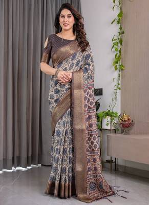 Grey Color digital floral prints And zari woven Work Linen Saree 1