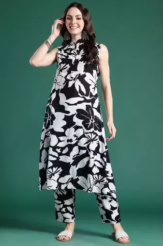 Floral Printed Pleated Pure Cotton Kurta with Trousers