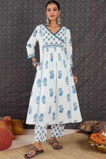 Women Floral Printed Angrakha Pure Cotton Kurta with Trousers