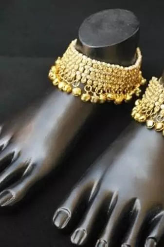perfect bridal anklets with ghungroos