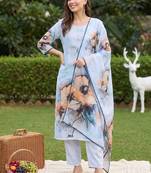 Women Floral Printed Regular Chanderi Silk Kurta with Trousers & With Dupatta
