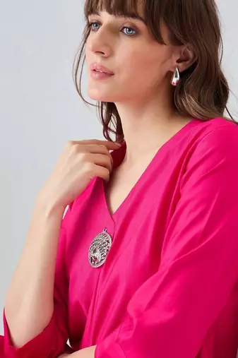Women Regular Liva Kurta with Trousers
