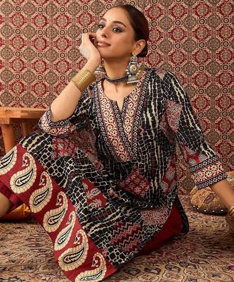 Women Ethnic Motifs Printed Regular Pure Cotton Kurta with Trousers 2