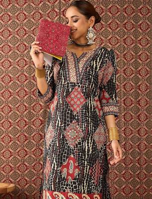 Women Ethnic Motifs Printed Regular Pure Cotton Kurta with Trousers 4