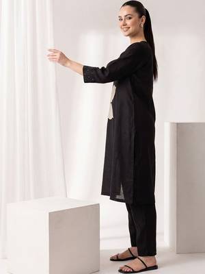 Women Ethnic Motifs Regular Kurta with Trousers 3