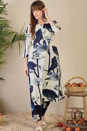 Women Floral Printed Regular Pure Cotton Kurta with Trousers
