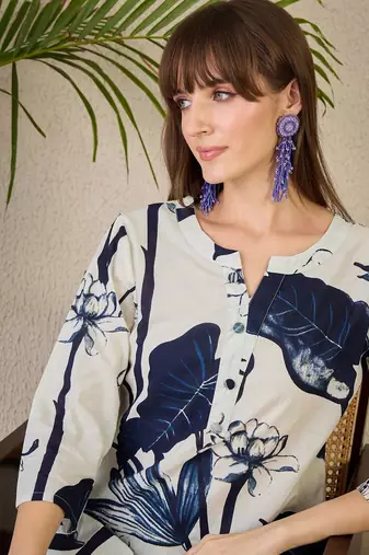 Women Floral Printed Regular Pure Cotton Kurta with Trousers