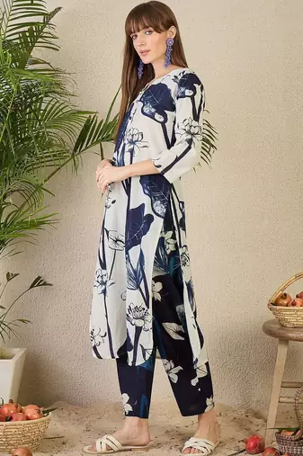 Women Floral Printed Regular Pure Cotton Kurta with Trousers