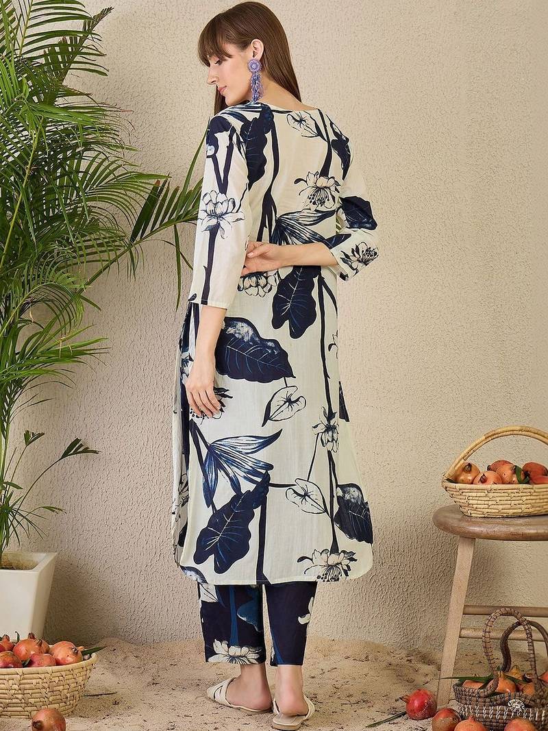 Women Floral Printed Regular Pure Cotton Kurta with Trousers