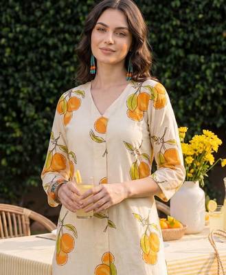 Women Floral Printed Regular Pure Cotton Kurta with Trousers 3
