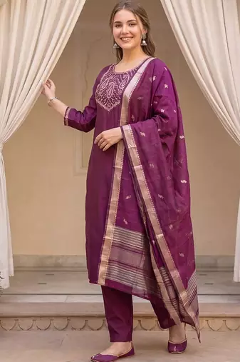 Women Ethnic Motifs Embroidered Regular Thread Work Kurta with Trousers & With Dupatta