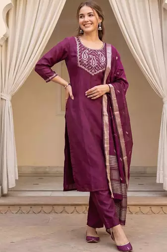Women Ethnic Motifs Embroidered Regular Thread Work Kurta with Trousers & With Dupatta