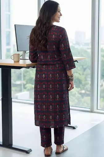 Women Ethnic Motifs Printed Regular Pure Cotton Kurta with Trousers