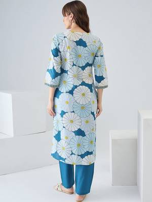 Women Floral Printed Regular Pure Cotton Kurta with Trousers 5