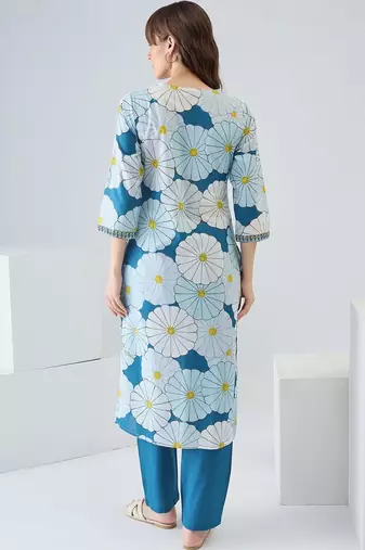 Women Floral Printed Regular Pure Cotton Kurta with Trousers