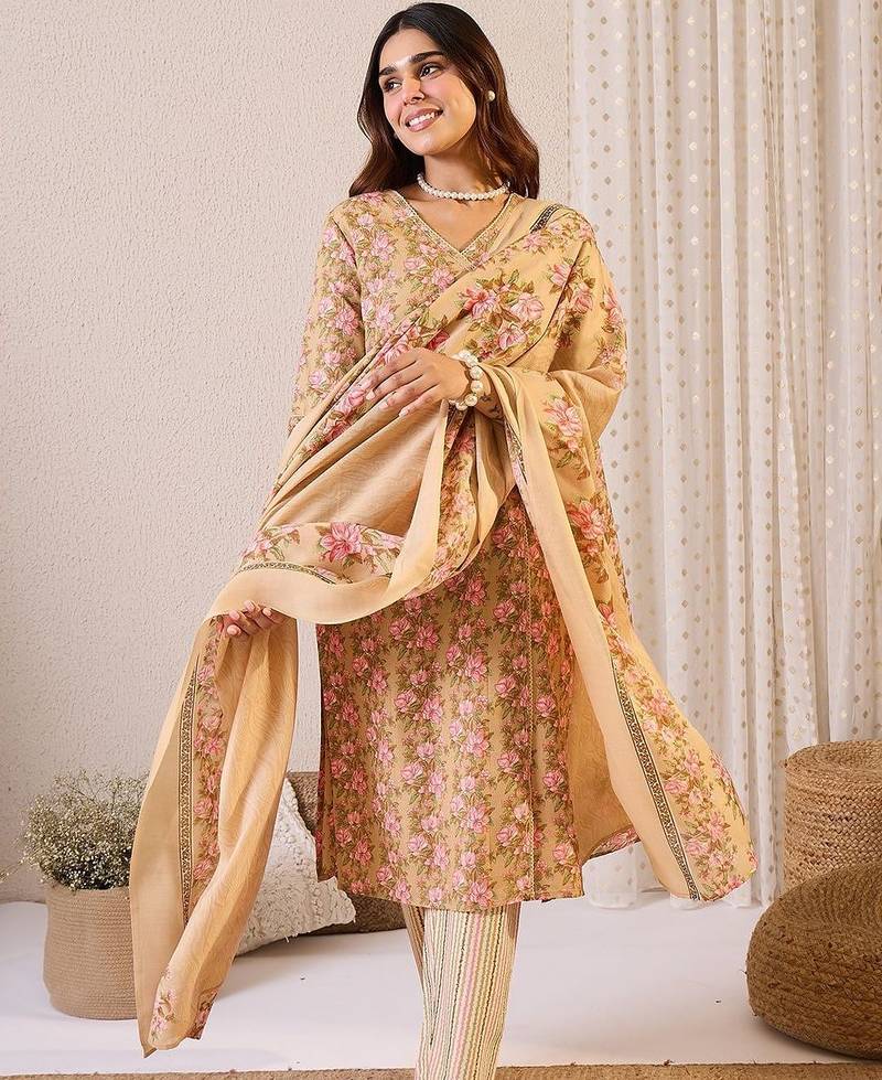 Women Floral Printed Angrakha Pure Cotton Kurta with Trousers & With Dupatta