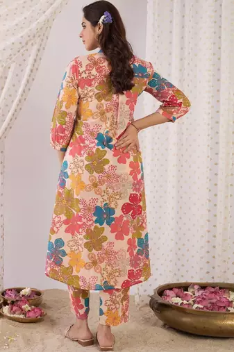 Women Floral Printed Regular Pure Cotton Kurta with Trousers