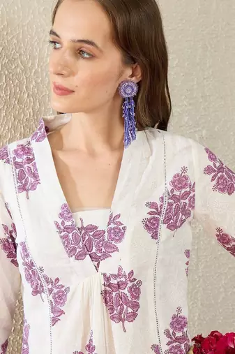 Women Floral Printed Regular Pure Cotton Kurta with Trousers