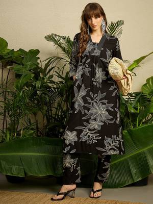 Women Black Viscose Rayon Floral Printed Regular Kurta with Trousers Set 1