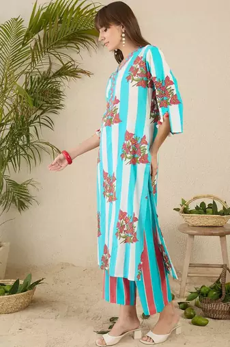 Women Floral Printed Regular Pure Cotton Kurta with Trousers