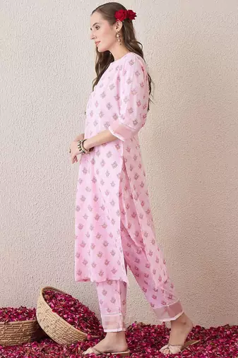Floral Printed Round Neck Pure Cotton Straight Kurta With Trouser