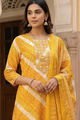 Women Leheriya Printed Regular Thread Work Kurta with Trousers & With Dupatta