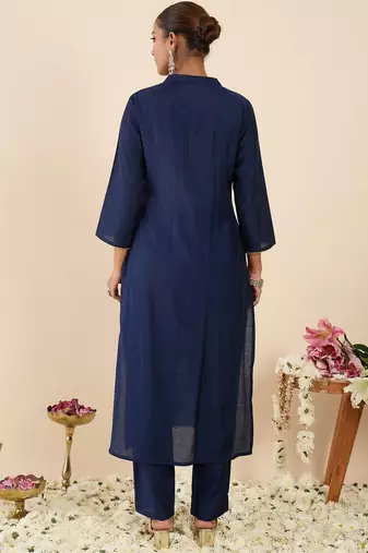 Women Ethnic Motifs Embroidered Regular Kurta with Trousers