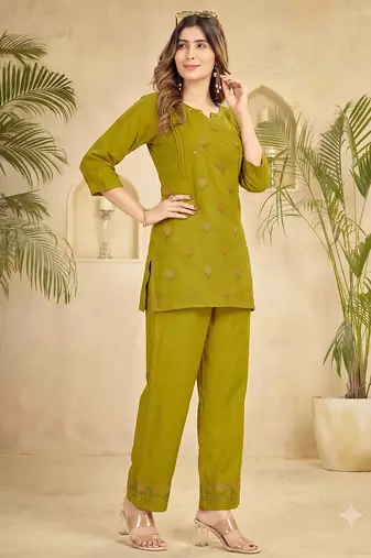 Trendy green floral embroidered ethnic co-ord set for women