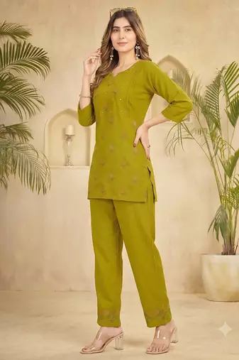 Trendy green floral embroidered ethnic co-ord set for women