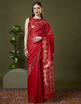 Red soft banarasi silk saree with zari weaving meenakari design 1