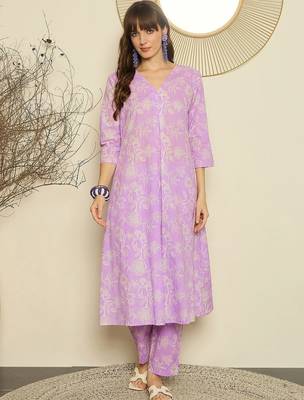Women Floral Printed Regular Pure Cotton Kurta with Trousers 6