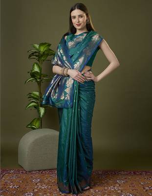 Rama green soft banarasi silk saree with zari weaving meenakari design 4