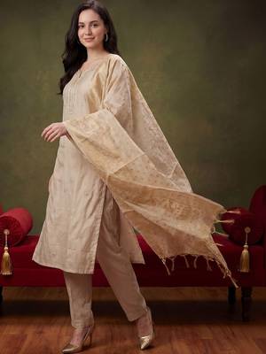 Women Ethnic Motifs Embroidered Regular Thread Work Kurta with Trousers & With Dupatta 1