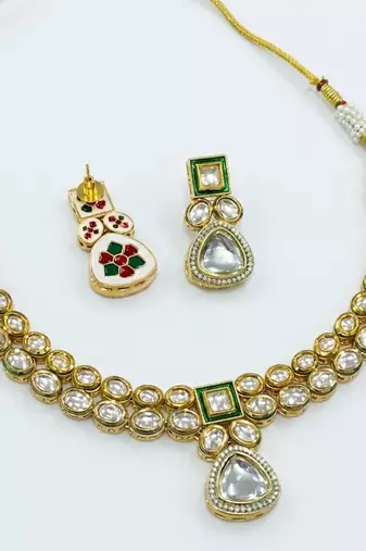 Handcrafted gold-plated kundan choker necklace set with earrings | traditional ethnic indian bridal jewelry for women