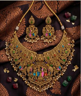 Handcrafted temple jewellery: intricate gold-plated choker set 1