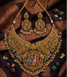 Handcrafted temple jewellery: intricate gold-plated choker set