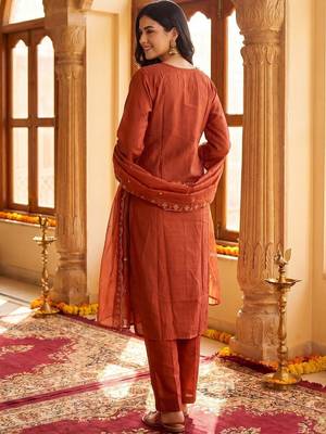 Women Ethnic Motifs Embroidered Regular Thread Work Kurta with Trousers & With Dupatta 5