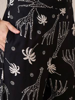 Quirky Printed Mandarin Collar A-Line Kurta With Trousers 4
