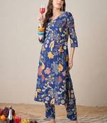Women Floral Printed Regular Pure Cotton Kurta with Trousers